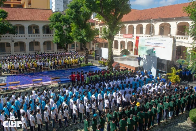 Ngôi trường chuyên đình đám nhất TP.HCM, cựu học sinh toàn cái tên sừng sỏ: Người tổ chức concert ở Singapore, người thành idol Kpop - Ảnh 8.